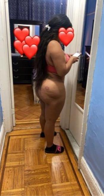 Estrella, 23  female escort, Brooklyn