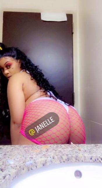 Janelle, 22  female escort, Brooklyn