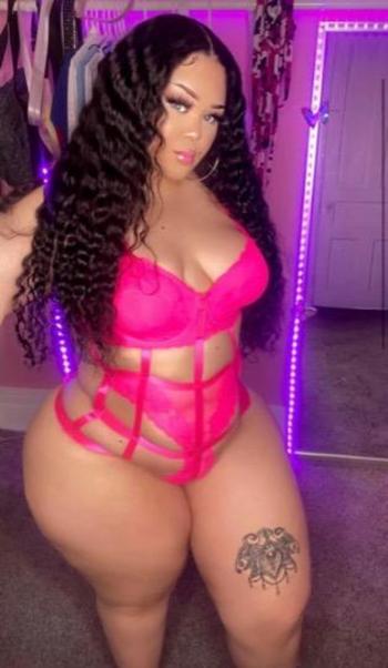 Jennifer, 25  female escort, Brooklyn