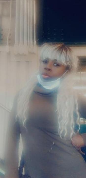 COCO, 25  female escort, Brooklyn