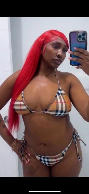 Rose, 24  female escort, Brooklyn