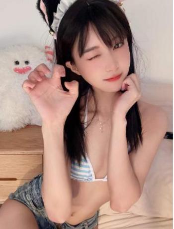 585-379-2992, 24  female escort, Brooklyn