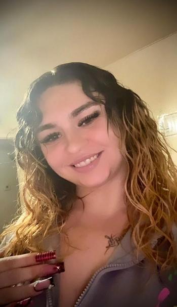 Khloe, 21  female escort, Brooklyn