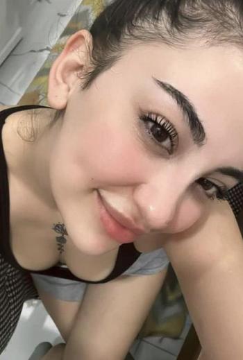 319-888-0360, 24  female escort, Brooklyn