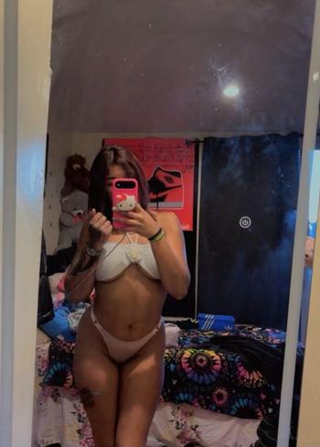 Paola , 24  female escort, Brooklyn