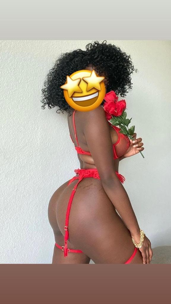 escort photo 1